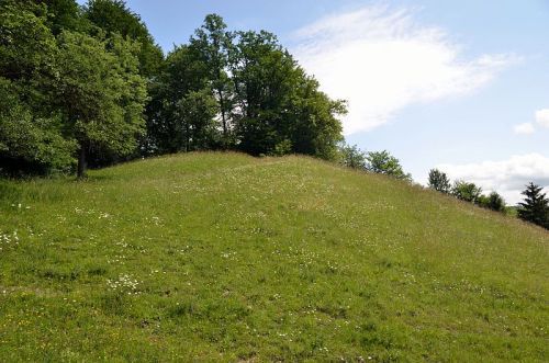 verschwundene Burg Hunnenhügel (Gresten, Spielberg, Hunnengrab) in Gresten-Land