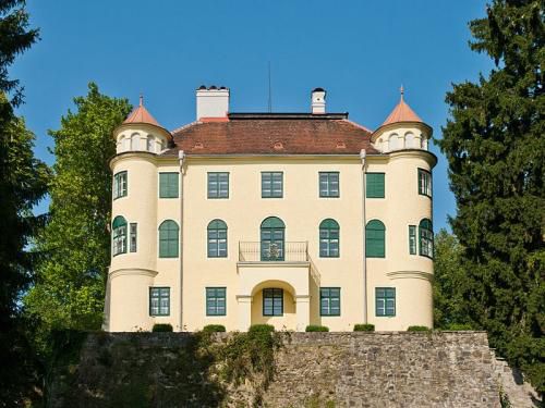 Burg Grünbühel (Kilb-Grünbühel, Grünbichl) in Kilb