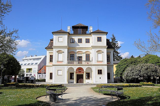 Lustschloss Belvedereschlössl (Stockerau) (Belvedereschlössl, Kleines Belvedere) in Stockerau