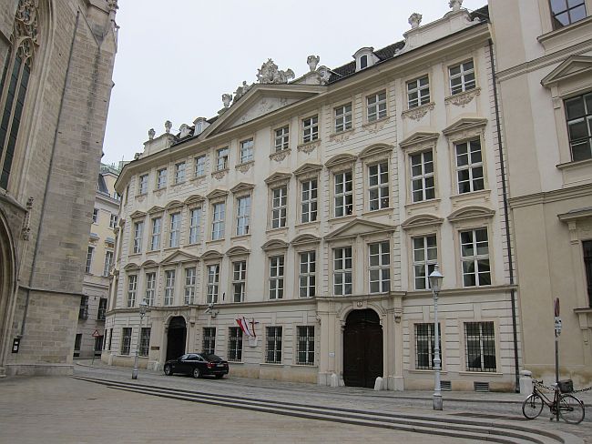 Palais Dietrichstein-Ulfeld (Wien) (Dietrichstein) in Wien