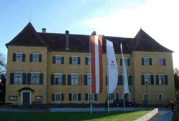 Schloss Laubegg in Ragnitz