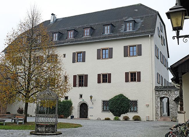 Schloss Winkl (Winklhof) in Oberalm