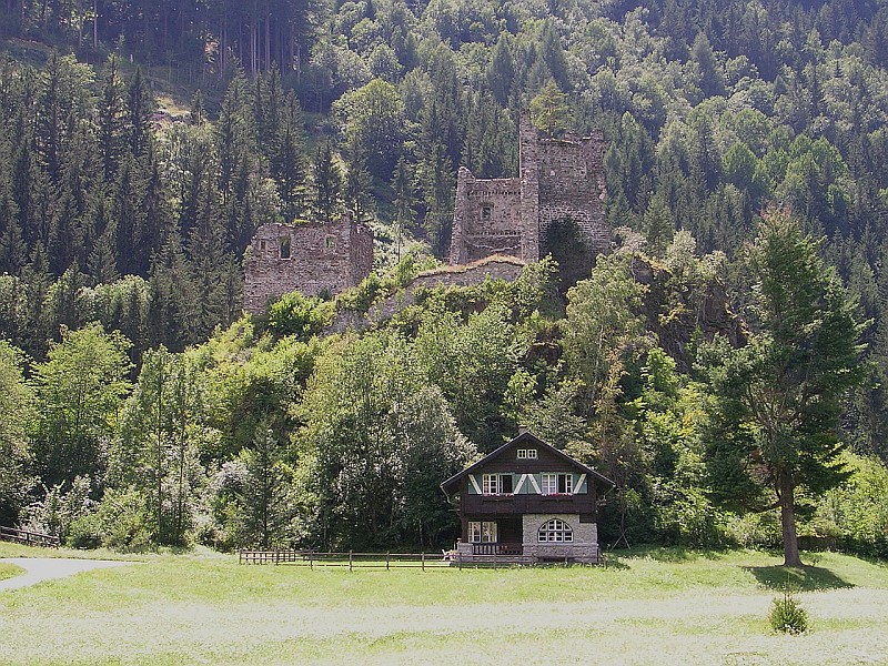 Burgruine Kienburg in St. Johann im Walde