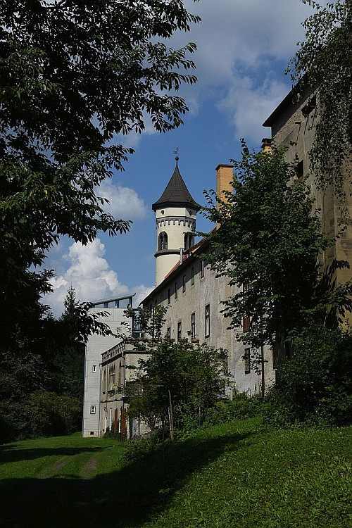 Schloss Bertholdstein (Pertlstein) in Fehring