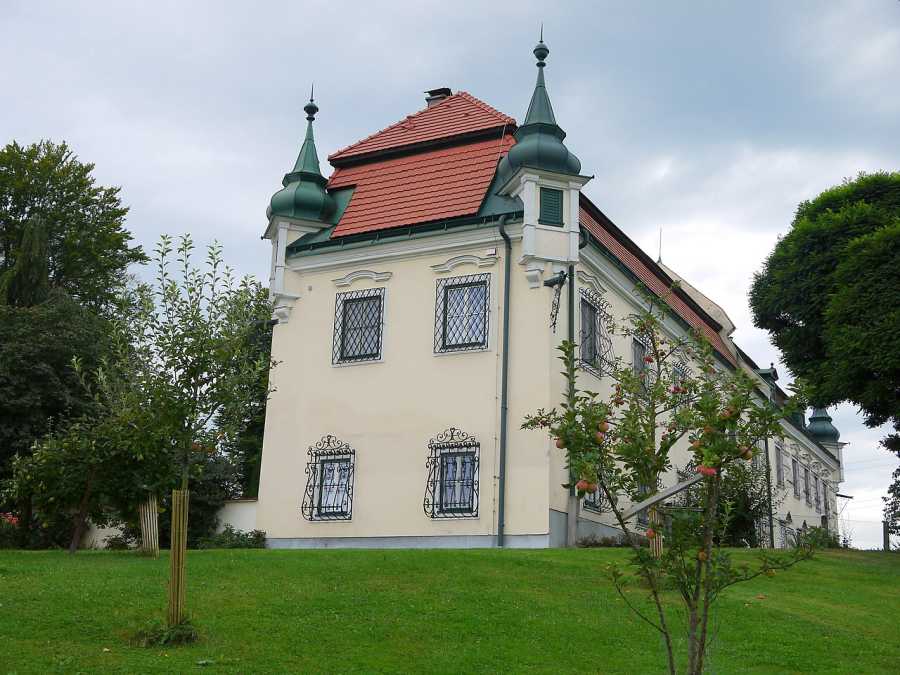 Schloss Aigen in Atzbach