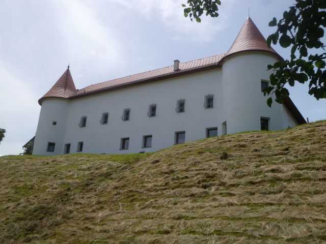 Schloss Teichstätt (Teichstett) in Lengau