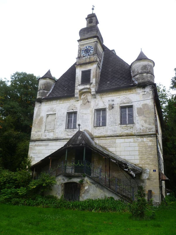 Schloss Ramingdorf in Behamberg