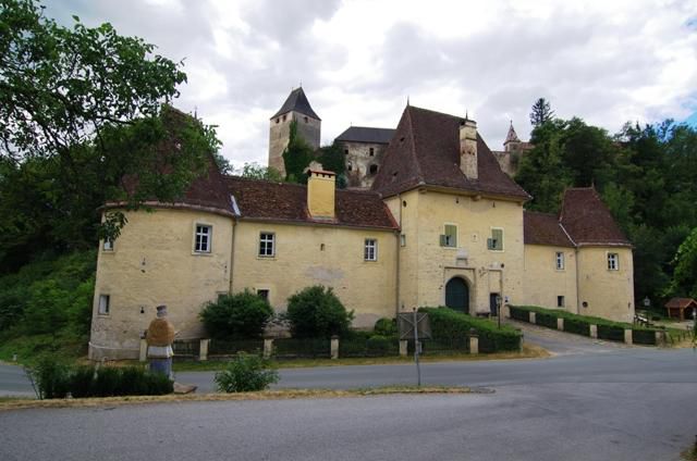 Burg Thalberg in Dechantskirchen