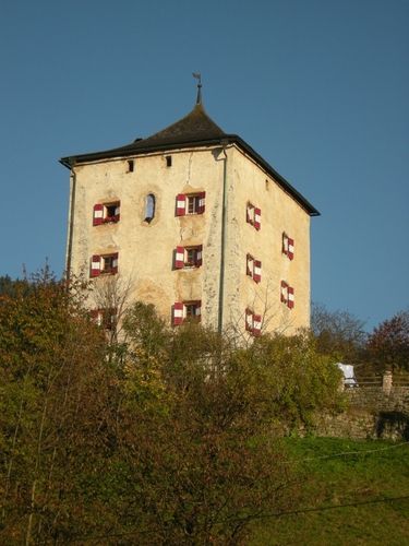 Ansitz Lanegg (Laneck, Turm Lanegg, Ansitz Lanegg) in Brixlegg