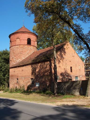 teilweise erhaltene Burg Dabernburg (Heideturm, Alt-Dabern) in Wittstock/Dosse-Alt Daber