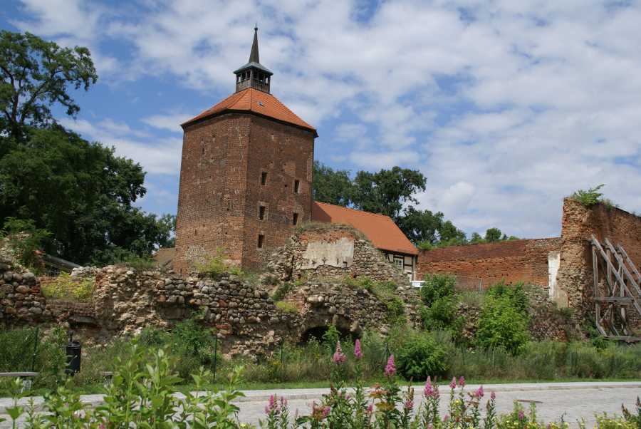 teilweise erhaltene Burg Beeskow in Beeskow