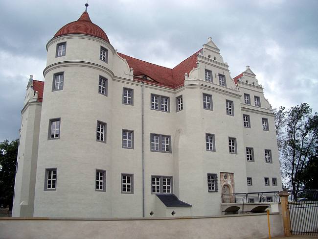 Schloss Großkmehlen (Groß-Kmehlen) in Ortrand-Großkmehlen