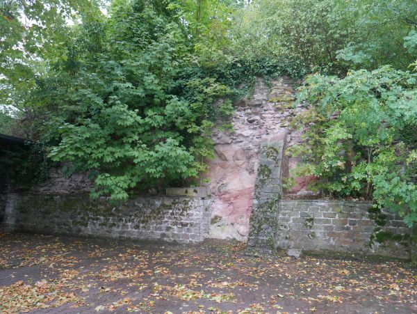 verschwundene Burg Molkenkur (Burg zu Berge, Molkenkur, Obere Burg, Alte Burg, Altes Schloss) in Heidelberg