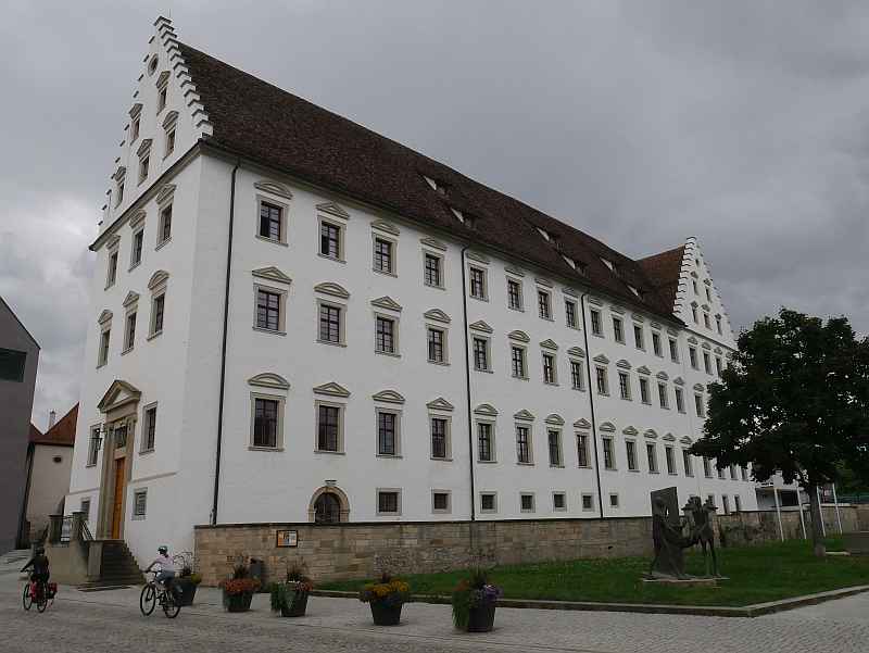 Palais Bischöfliches Palais (Rottenburg am Neckar) (Stadtpalais, Bischöfliches Palais) in Rottenburg am Neckar