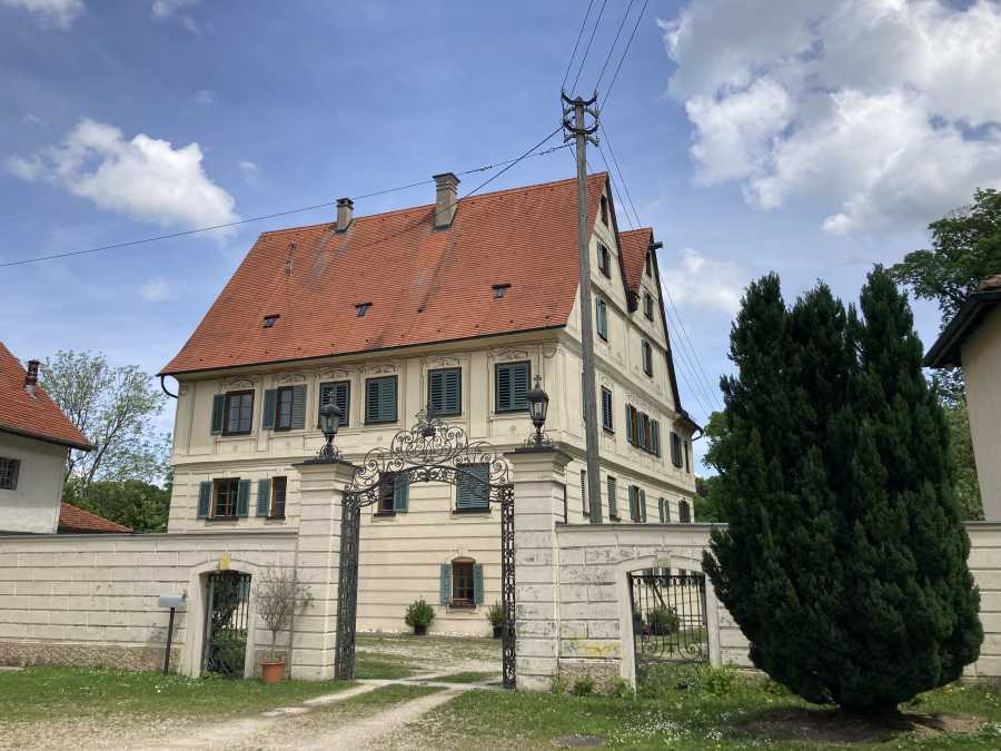 Schloss Herrlingen (Oberherrlingen) in Blaustein-Herrlingen