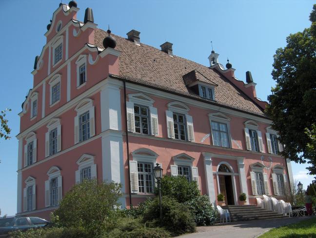 Schloss Freudental (Freudenthal) in Allensbach-Freudental