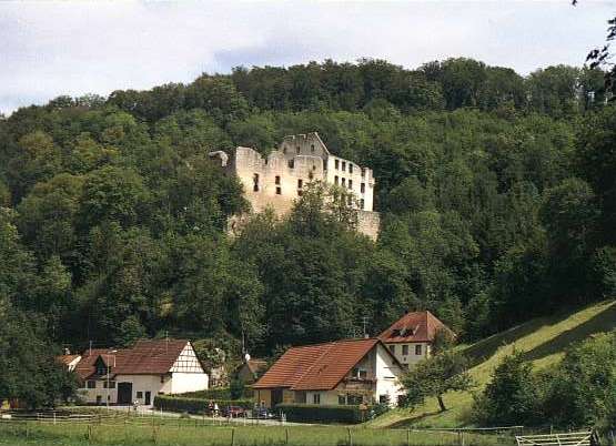 Schlossruine Schülzburg (Schiltenburg) in Hayingen-Anhausen