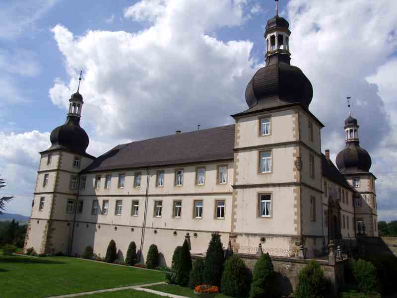 Schloss Sternberg in Sulzdorf an der Lederhecke-Sternberg im Grabfeld
