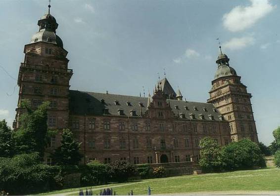 Schloss Johannisburg (Sankt Johannisburg, Johannesburg) in Aschaffenburg