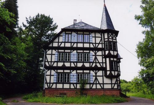 Schloss Luitpoldshöhe in Weibersbrunn-Rohrbrunn