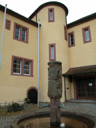 Schloss Schöllkrippen (Amtsschloss) in Schöllkrippen