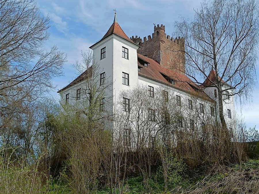 Burg Reisensburg (Reisenberg) in Günzburg-Reisensburg