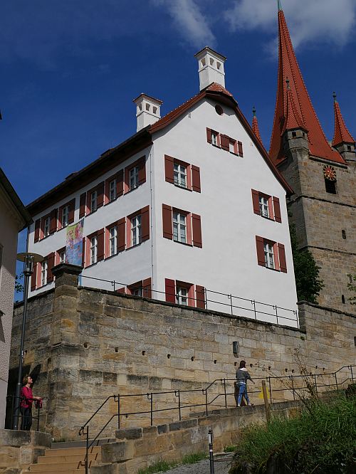 Schloss Heroldsberg (Weißes Schloss) in Heroldsberg