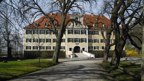 Schloss Sandizell in Schrobenhausen-Sandizell