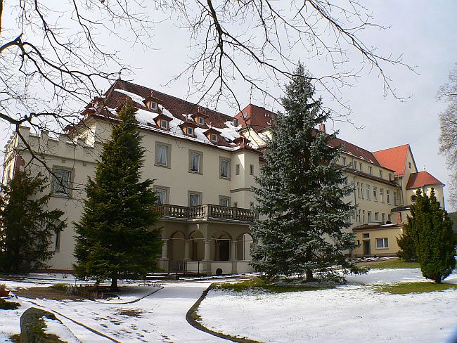 Schloss Lebenhan (Vorderes und Hinteres Schloss, Löwenhain) in Bad Neustadt an der Saale-Lebenhan