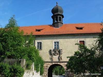 teilweise erhaltenes Schloss Emtmannsberg in Emtmannsberg