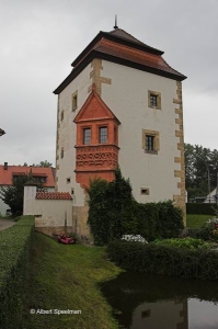 Schloss Dießfurt (Hammerschloss, Altes und Neues Schloss) in Pressath-Dießfurt