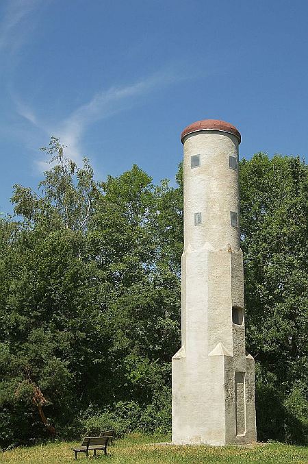 Turmruine Sandau (Lueginsland, Hexenturm) in Landsberg-Sandau