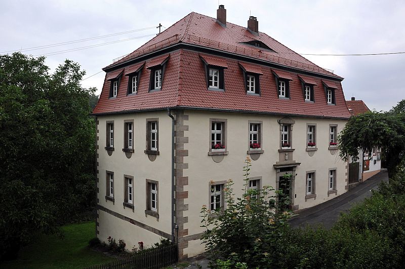 Schloss Guttenberg (Mittleres Schloss, Grünes Schloss) in Guttenberg