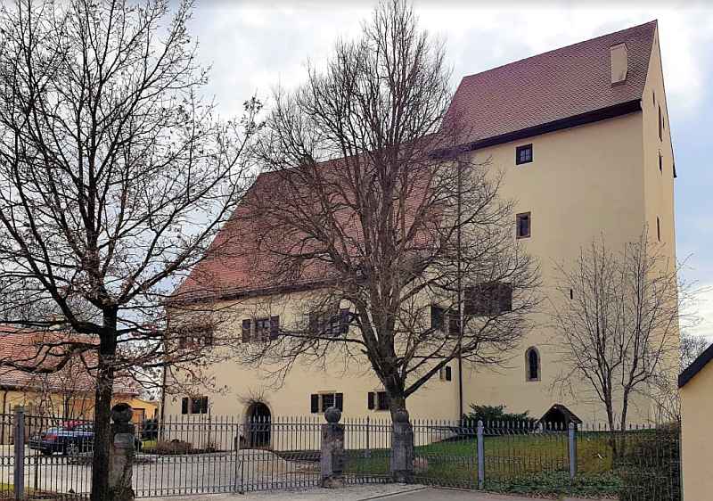 Schloss Lintach (Altes Schloss, Oberes Schloss) in Freudenberg-Lintach
