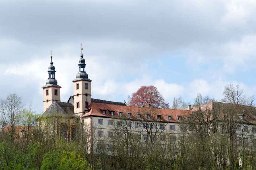 ehemaliges Kloster und Schloss Triefenstein in Triefenstein