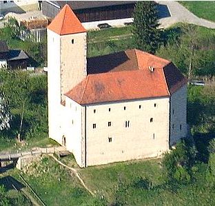 Burg Trausnitz im Tal in Trausnitz