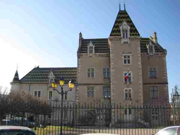 Schloss Meursault (Château de Meursault) in Meursault