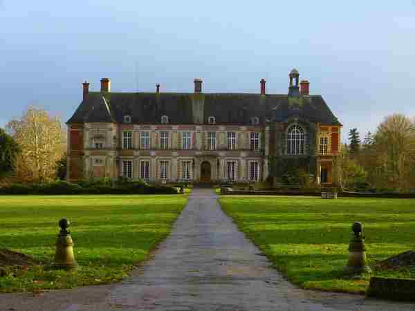 Schloss Lésigny (Château de Lésigny) in Lésigny