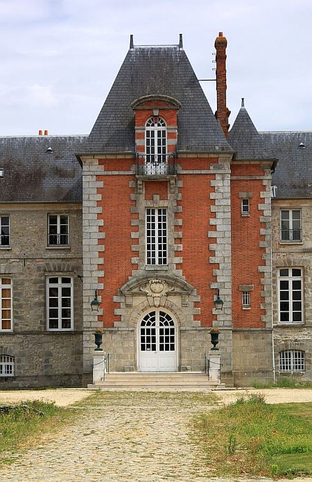 Schloss Gillevoisin (Château de Gillevoisin) in Janville-sur-Juine