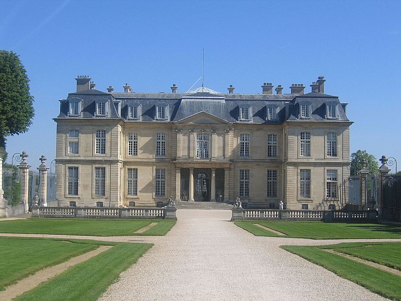 Schloss Champs-sur-Marne (Château de Champs-sur-Marne) in Champs-sur-Marne