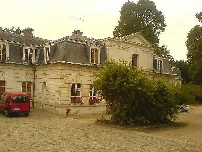 Schloss Martinière (Château de la Martinière) in Bièvres