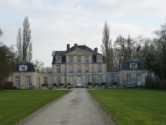 Schloss Nandy (Château de Nandy) in Nandy