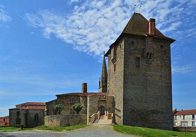 Schloss Ardelay (Château d'Ardelay) in Les Herbiers