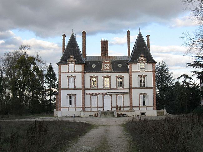 Schloss Saint-Ange (Château de Saint-Ange) in Dammarie-les-Lys