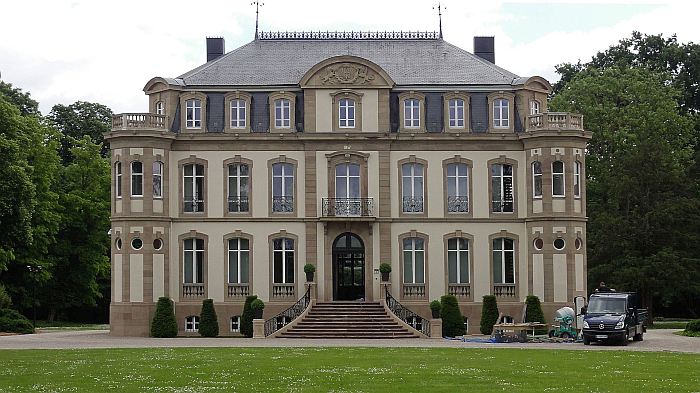 Schloss Dorlisheim (Château Saint-Jean, Château Bugatti) in Dorlisheim