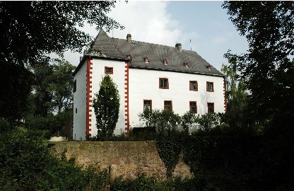 Schloss Heldenbergen (Oberburg) in Nidderau-Heldenbergen