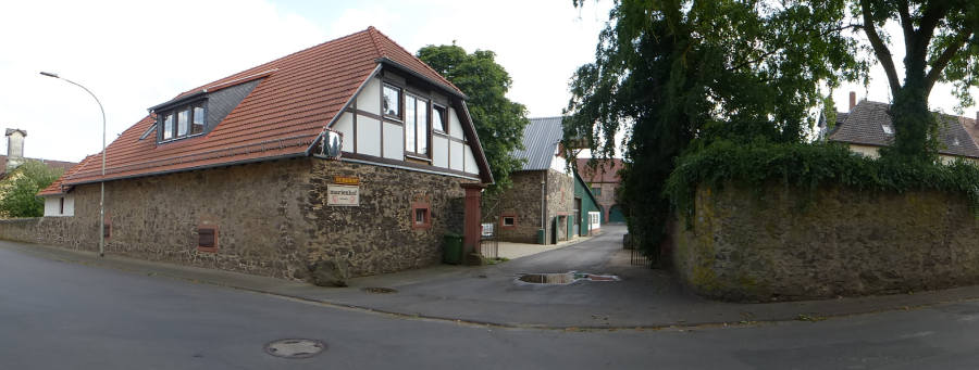 ehemalige Wasserburg Oberburg (Bellersheim) (Oberburg) in Hungen-Bellersheim