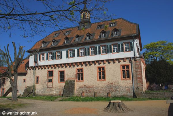 Schloss Pfälzer Schloss (Groß-Umstadt) (Pfälzer Schloss, Fuldaisches Schloss, Kurpfälzer Schloss) in Groß-Umstadt