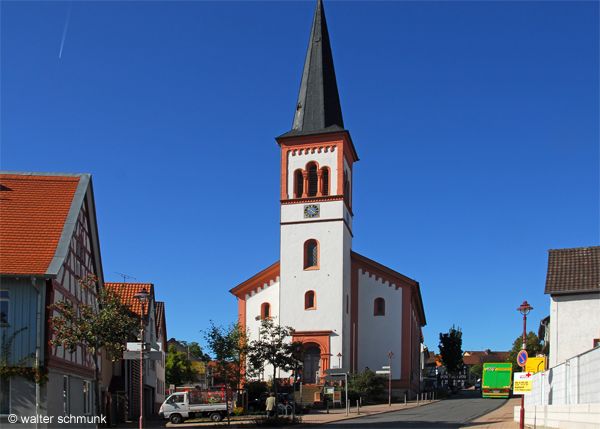 Wehrkirche Roßdorf (Sankt Maria) in Roßdorf
