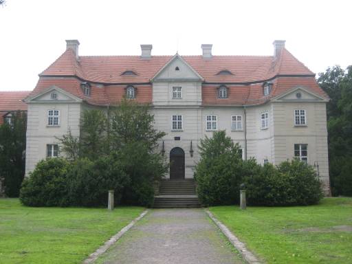 Schloss Karlsburg (Gnatzkow, Carlsburg) in Karlsburg